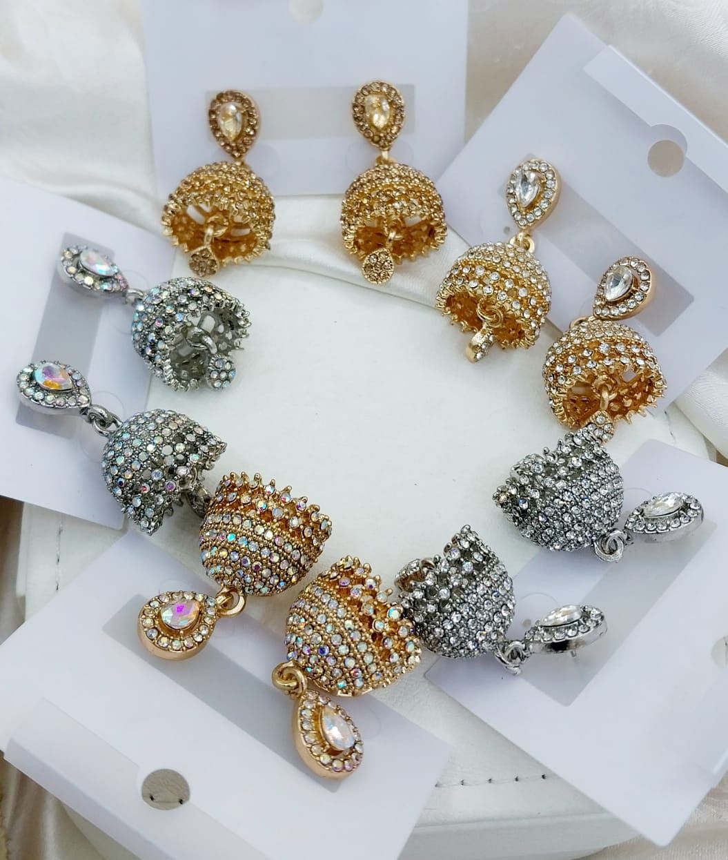 Trending new style jhumka for girls and womans