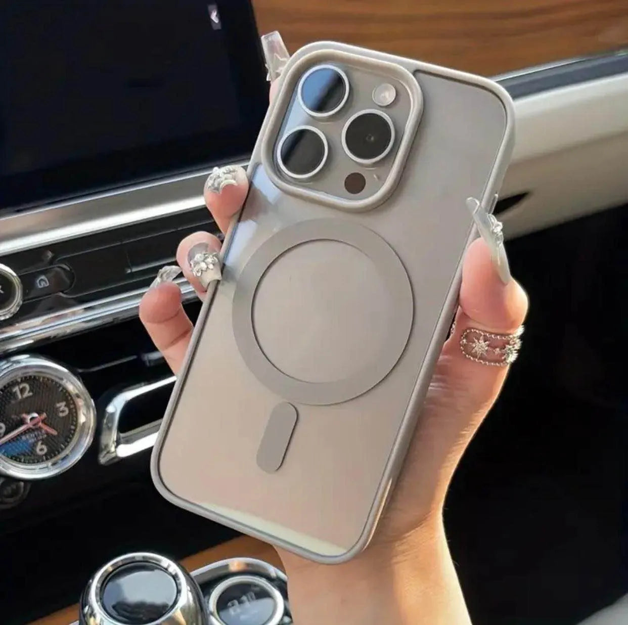 iPhone Luxury Magesafe Case